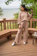 Load image into Gallery viewer, Pampas Loungewear Set - GABRIELLE ISABEL
